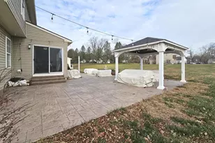 308 Flagstone Cir, Coatesville, PA 19320 - Photo 23