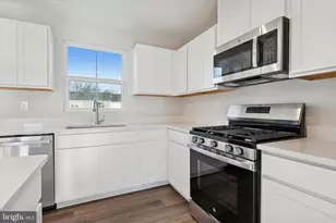 15 Rose Gln Ct, Coatesville, PA 19320 - Photo 5