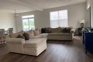 30 S Tompkins Square, Downingtown, PA 19335 - Photo 5