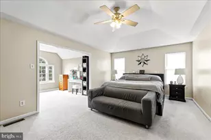 352 Drummers Ln, Phoenixville, PA 19460 - Photo 15