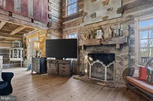 201 Pine Swamp Rd, Elverson, PA 19520 - Photo 7