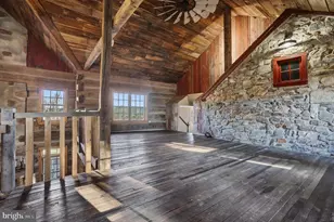 201 Pine Swamp Rd, Elverson, PA 19520 - Photo 21