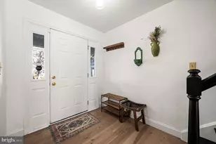 1050 Square Dr, Phoenixville, PA 19460 - Photo 3