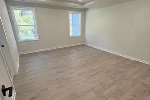 36 Grayson Ln, Downingtown, PA 19335 - Photo 9