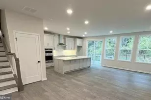 105 Camryn Ct, Downingtown, PA 19335 - Photo 3