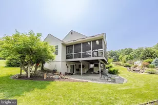 315 Martingale Cir, Coatesville, PA 19320 - Photo 49