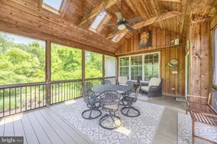 315 Martingale Cir, Coatesville, PA 19320 - Photo 33