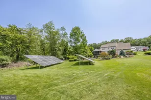 315 Martingale Cir, Coatesville, PA 19320 - Photo 57