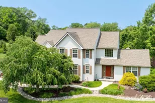 315 Martingale Cir, Coatesville, PA 19320 - Photo 1