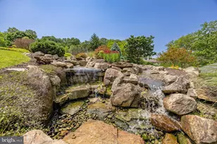 315 Martingale Cir, Coatesville, PA 19320 - Photo 45