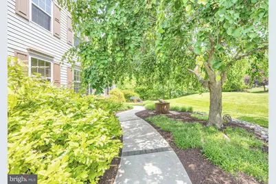 315 Martingale Circle, Coatesville, PA 19320 - Photo 5