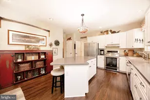 315 Martingale Cir, Coatesville, PA 19320 - Photo 13