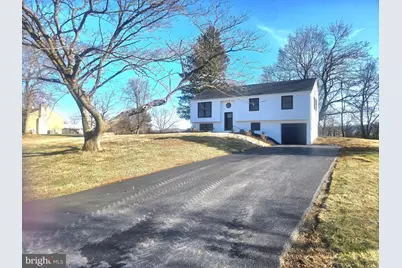 102 Valley Green Drive, Coatesville, PA 19320 - Photo 3