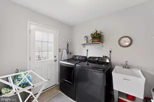 804 Plumtry Dr, West Chester, PA 19382 - Photo 23