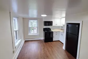 128 New St, Spring City, PA 19475 - Photo 5