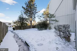 194 Summit House, West Chester, PA 19382 - Photo 3