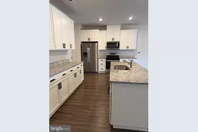 127 Painters Way, Pottstown, PA 19465 - Photo 5