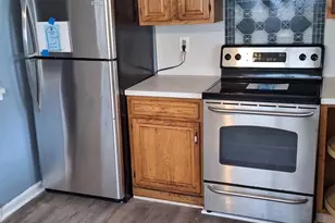 339 Charles St, Coatesville, PA 19320 - Photo 7