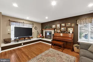 46 Rampart Dr, Chesterbrook, PA 19087 - Photo 5