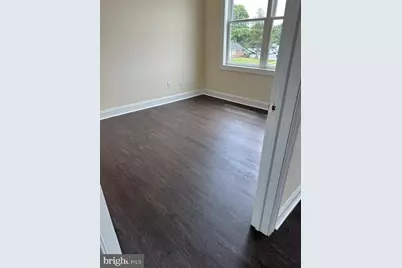 1033 W Bridge Street #301, Phoenixville, PA 19460 - Photo 7