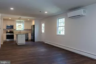 180 Chester Ave, Phoenixville, PA 19460 - Photo 3