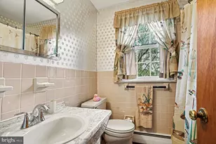 75 Kleyona Ave, Phoenixville, PA 19460 - Photo 21