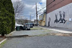 11 Mill St, Phoenixville, PA 19460 - Photo 25