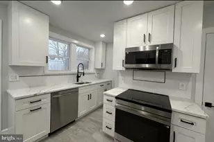 11 Mill St, Phoenixville, PA 19460 - Photo 7