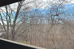 910 Mountainview Dr, Chesterbrook, PA 19087 - Photo 37