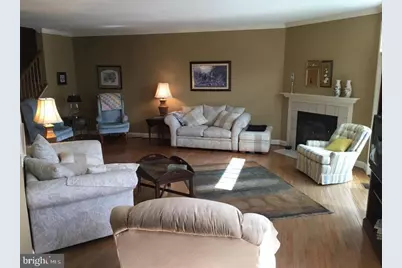 185 Daylesford Boulevard #185, Berwyn, PA 19312 - Photo 5