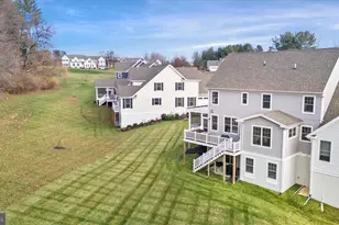 211 Daylesford Ct, Kennett Square, PA 19348 - Photo 5