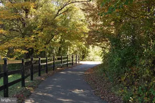 312 N Caldwell Cir, Downingtown, PA 19335 - Photo 57