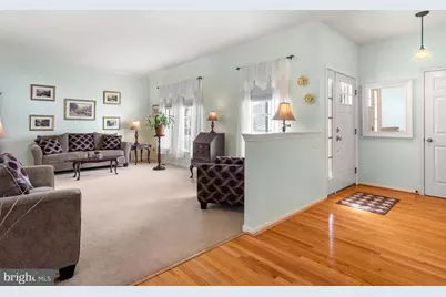 105 Hydrangea Way, Coatesville, PA 19320 - Photo 3