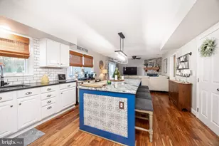 13 Marshall Cir, Downingtown, PA 19335 - Photo 9