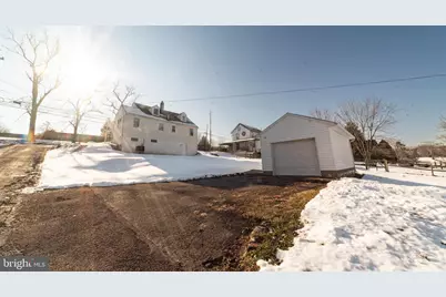 793 E Schuylkill Road, Pottstown, PA 19465 - Photo 3