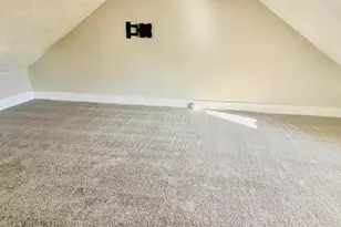 243 Hall St, Phoenixville, PA 19460 - Photo 13