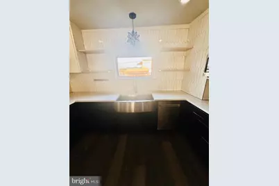 243 Hall Street, Phoenixville, PA 19460 - Photo 3