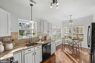 156 Jeffords Ct, Phoenixville, PA 19460 - Photo 9