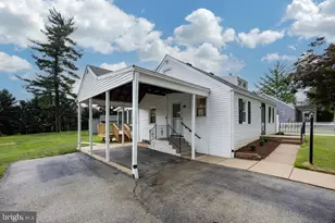 4 Buttonwood Ave, Malvern, PA 19355 - Photo 3