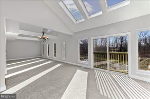 302 Manor Dr, Kennett Square, PA 19348 - Photo 7