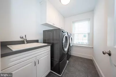 19 Village Square, Paoli, PA 19301 - Photo 15