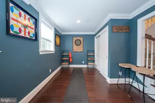 19 Village Square, Paoli, PA 19301 - Photo 3