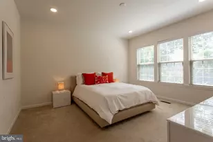 121 Locks Farm Ln, Downingtown, PA 19335 - Photo 13