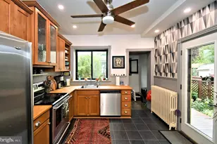 365 2nd Ave, Phoenixville, PA 19460 - Photo 15