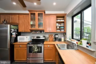 365 2nd Ave, Phoenixville, PA 19460 - Photo 17