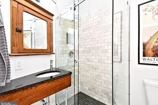 365 2nd Ave, Phoenixville, PA 19460 - Photo 37