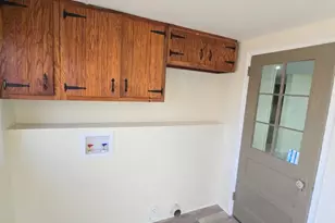 2281 Horseshoe Pike, Honey Brook, PA 19344 - Photo 31