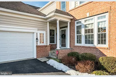 300 S Caldwell Circle, Downingtown, PA 19335 - Photo 3