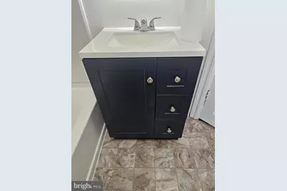 427 Oak Street, Coatesville, PA 19320 - Photo 5