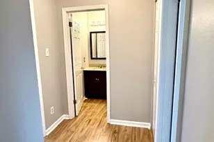 923 Railway Square, West Chester, PA 19380 - Photo 23